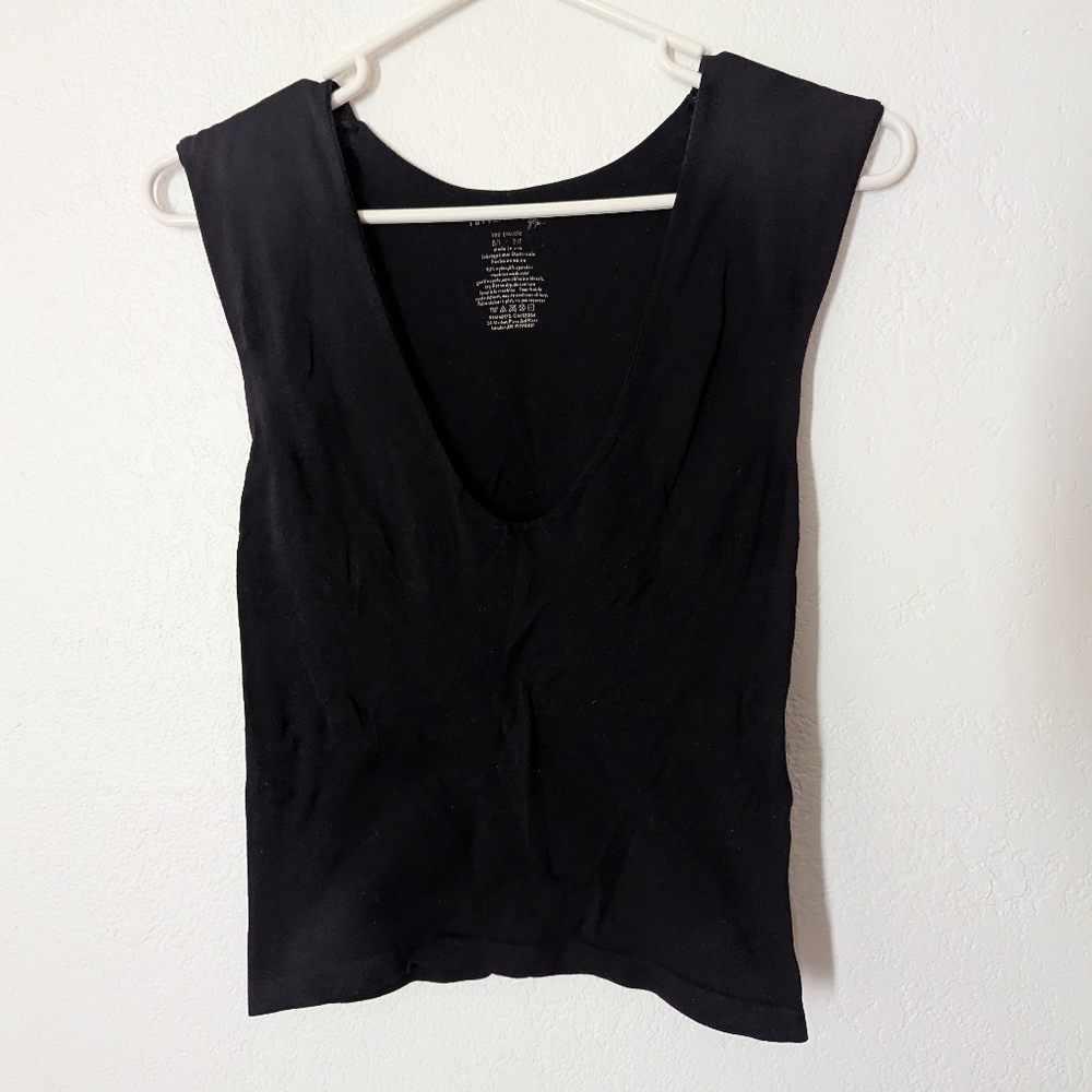 Intimately Free People Black V Neck Sleeveless Crop Tank Size Xs/S Pre Owned